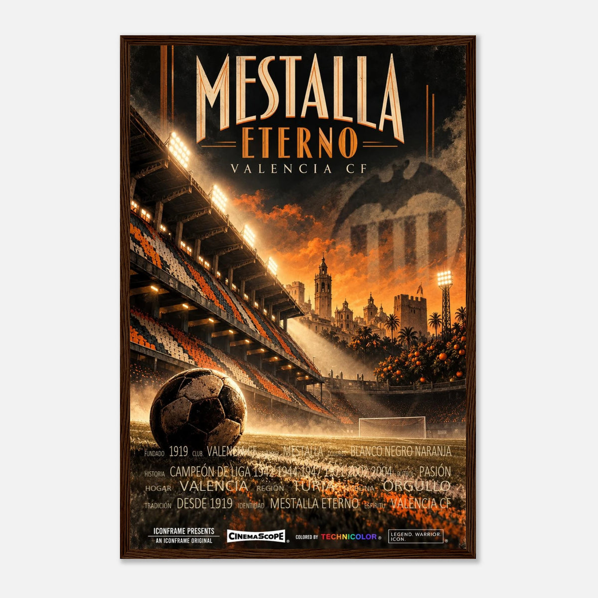 FC Valencia Poster „Mestalla Eterno“ – 40 × 60 cm, mit dunkelbraunem Holzrahmen vor hellem Hintergrund