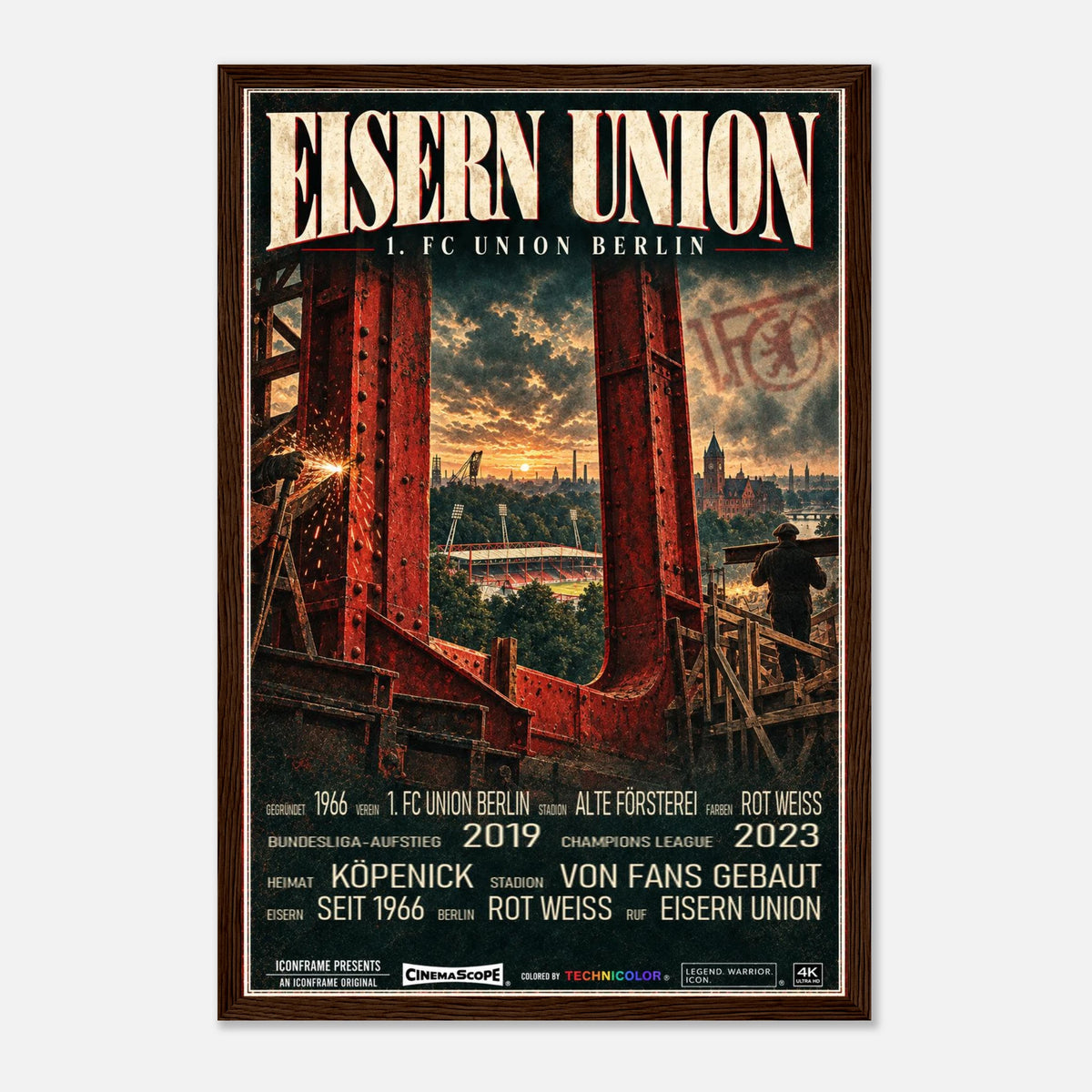 Union Berlin Poster „Eisern Union“ – 30 × 45 cm, mit dunkelbraunem Holzrahmen vor hellem Hintergrund