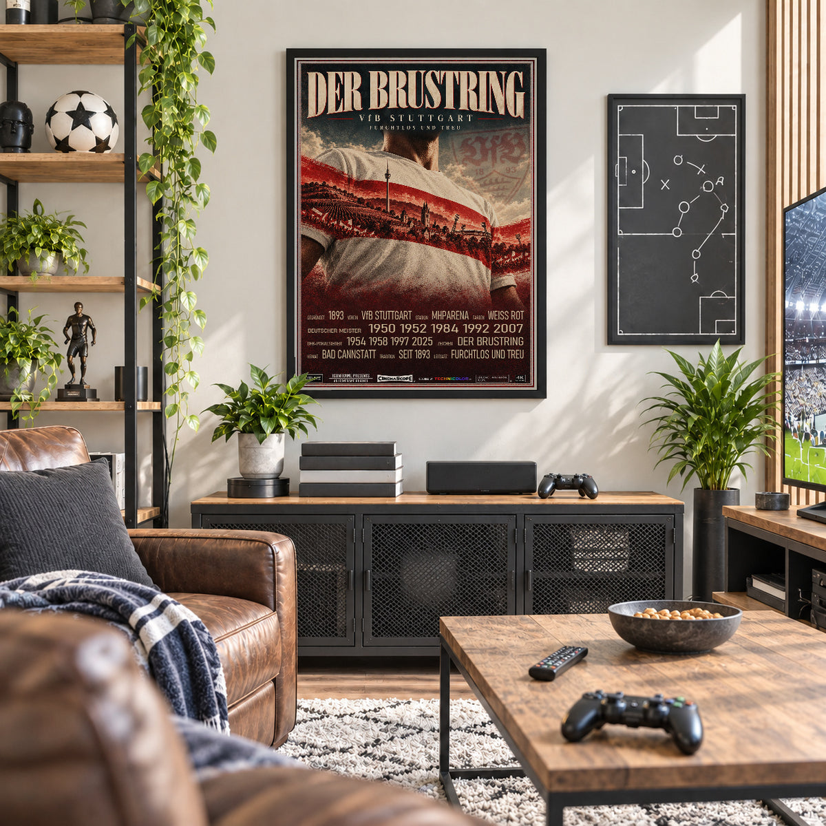 VfB Stuttgart Poster „Der Brustring“ im schwarzen Rahmen über einem dunklen Sideboard