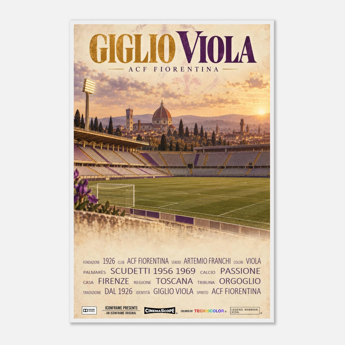 ACF Fiorentina Poster „Giglio Viola“ – 60 × 90 cm, mit weißem Holzrahmen vor hellem Hintergrund