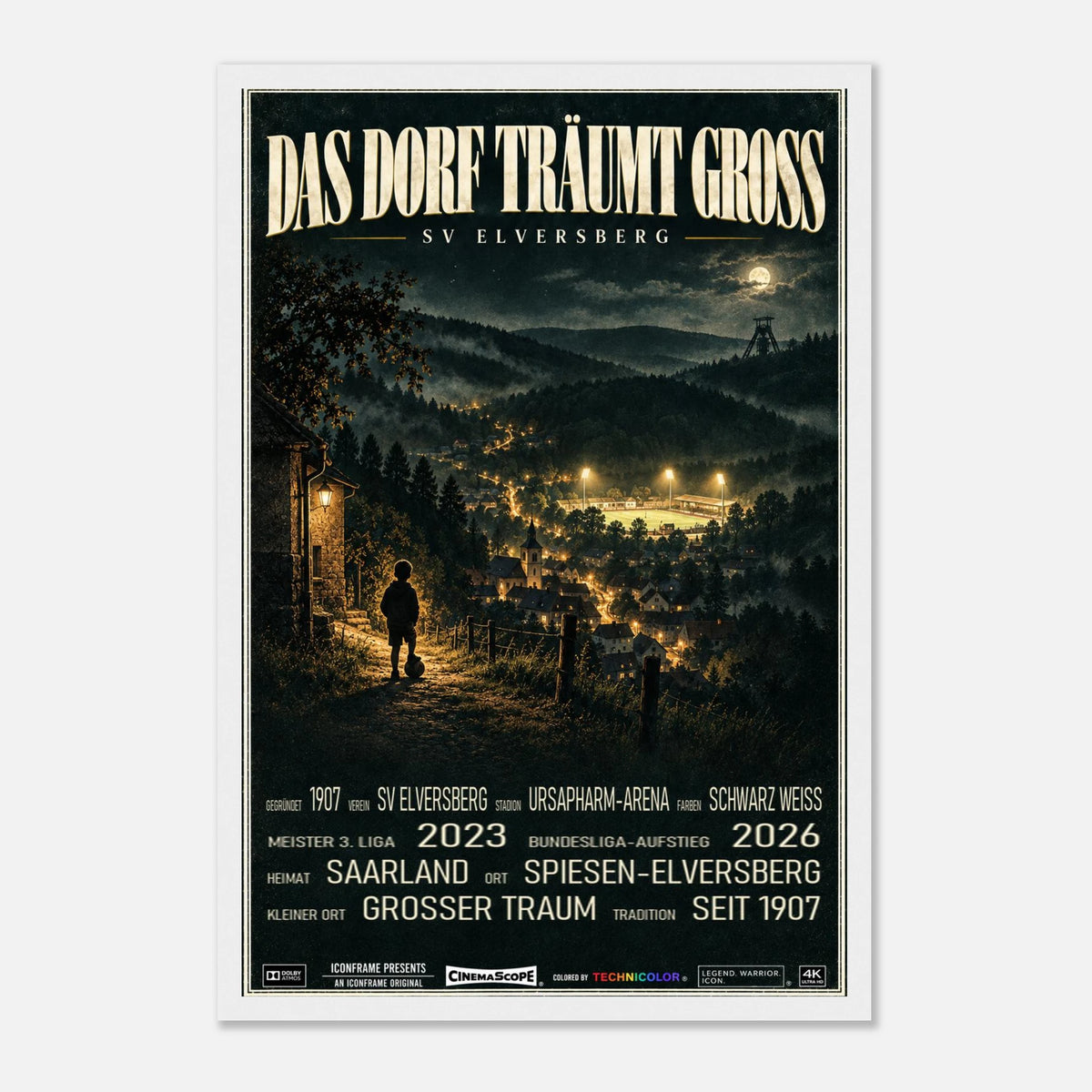 SV Elversberg Poster „Das Dorf träumt groß“ – 30 × 45 cm, mit weißem Holzrahmen vor hellem Hintergrund
