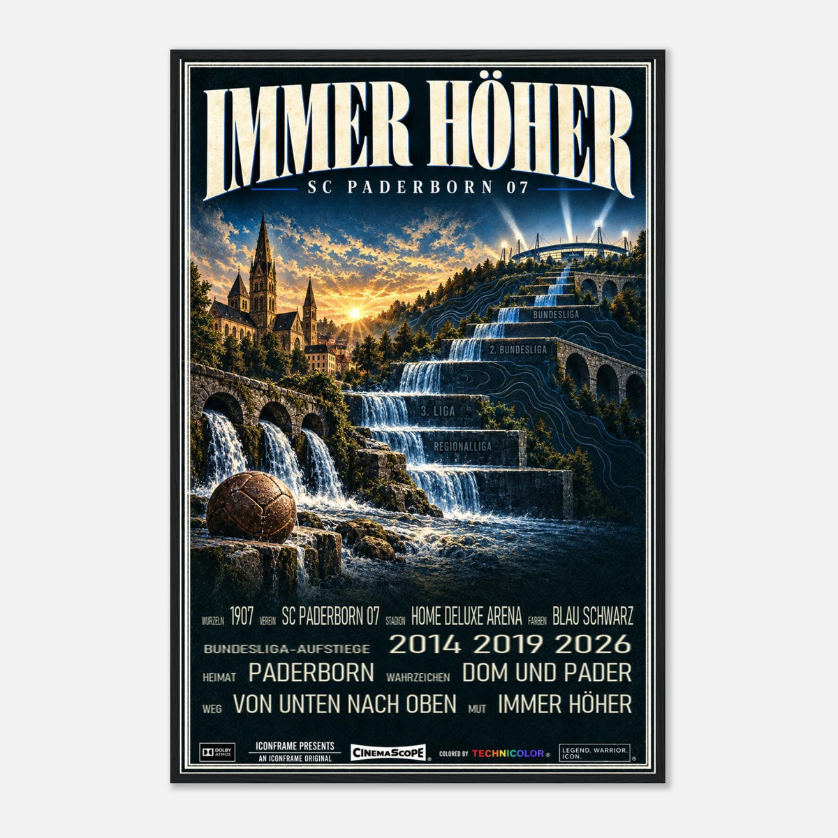 SC Paderborn 07 Poster „Immer höher“ – 60 × 90 cm, mit schwarzem Holzrahmen vor hellem Hintergrund
