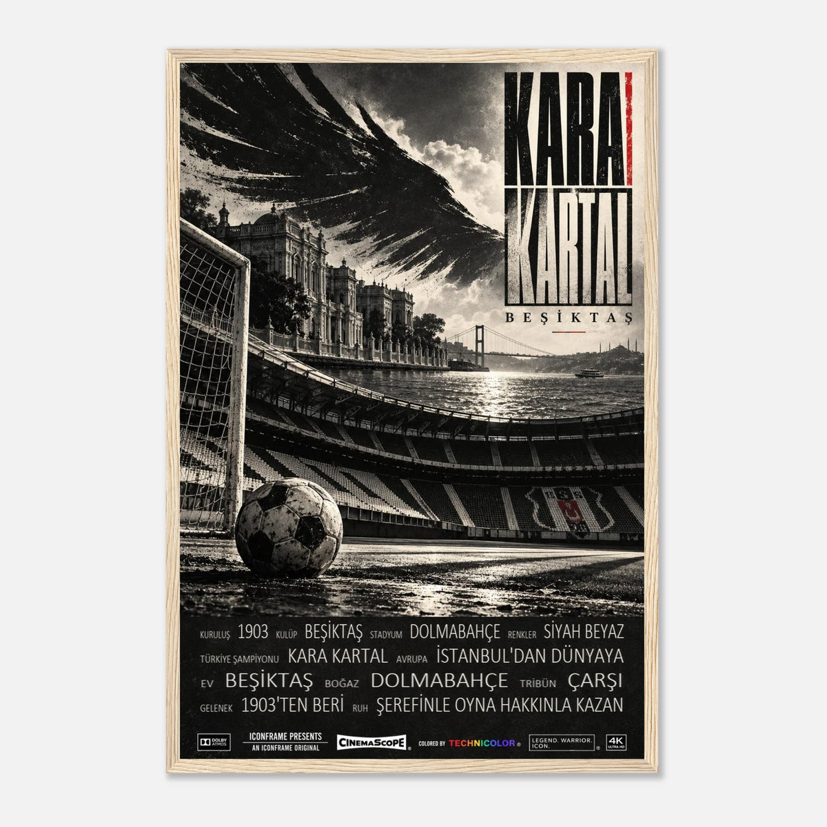 Besiktas Istanbul Poster „Kara Kartal“ – 40 × 60 cm, mit naturfarbenem Holzrahmen