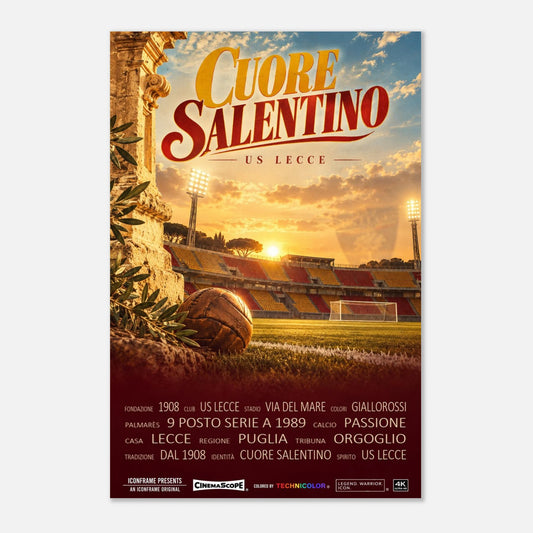 US Lecce Poster „Cuore Salentino“ – 60 × 90 cm, ohne Rahmen vor hellem Hintergrund