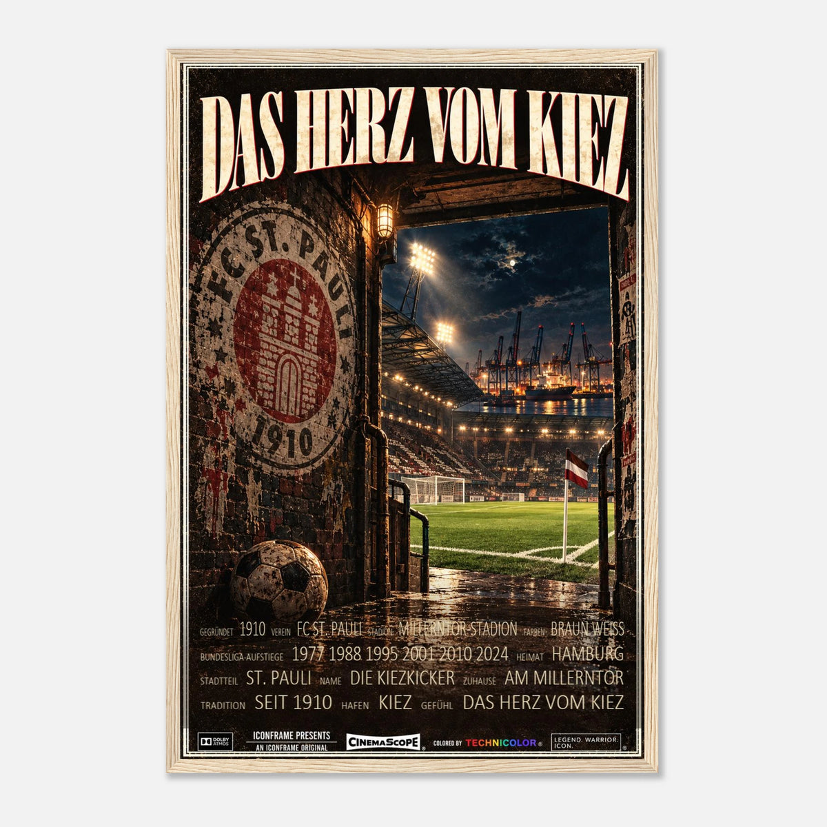 St. Pauli Poster „Das Herz vom Kiez“ – 40 × 60 cm, mit naturfarbenem Holzrahmen vor hellem Hintergrund