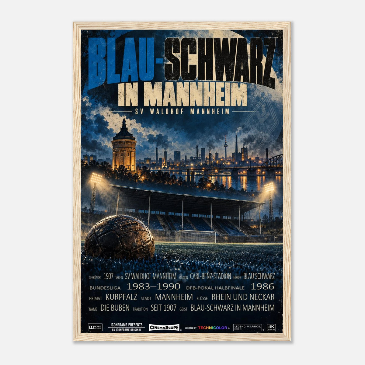 SV Waldhof Mannheim Poster „Blau-Schwarz in Mannheim“ – 30 × 45 cm, mit naturfarbenem Holzrahmen
