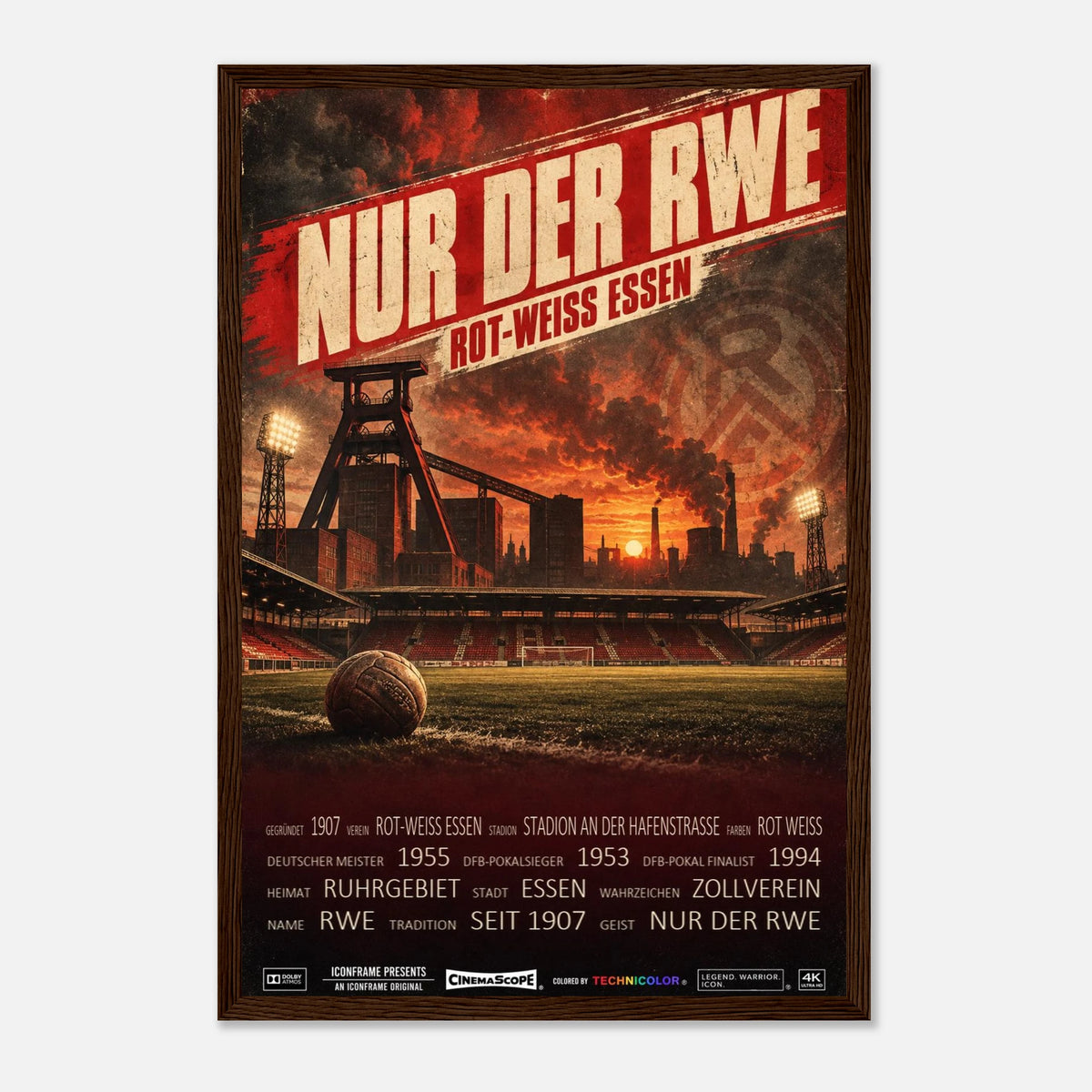 Rot-Weiss Essen Poster „Nur der RWE“ – 30 × 45 cm, mit dunkelbraunem Holzrahmen