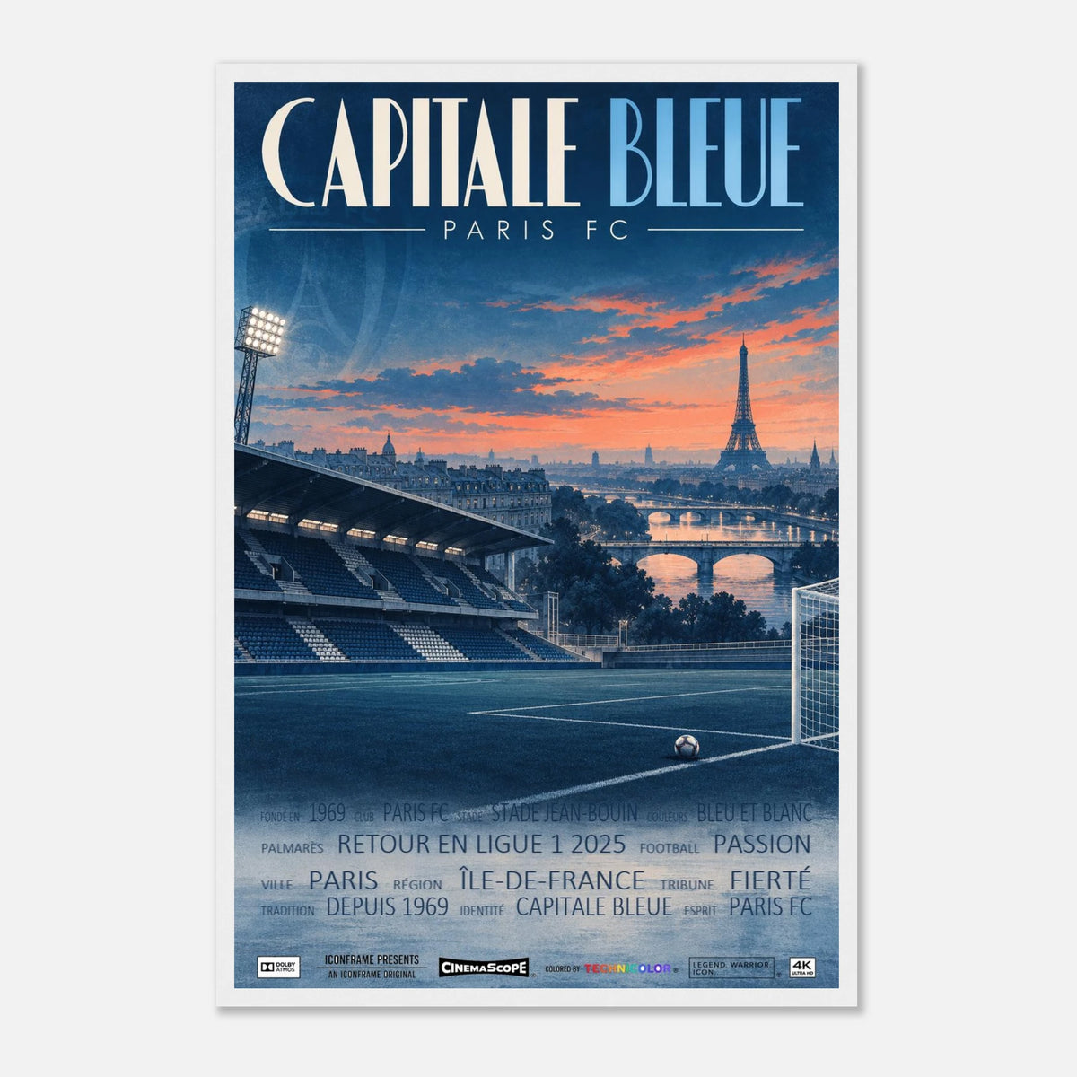 Paris FC Poster „Capitale Bleue“ – 40 × 60 cm, mit weißem Holzrahmen