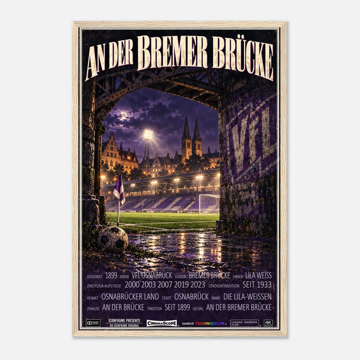 VfL Osnabrück Poster „An der Bremer Brücke“ – 40 × 60 cm, mit naturfarbenem Holzrahmen vor hellem Hintergrund
