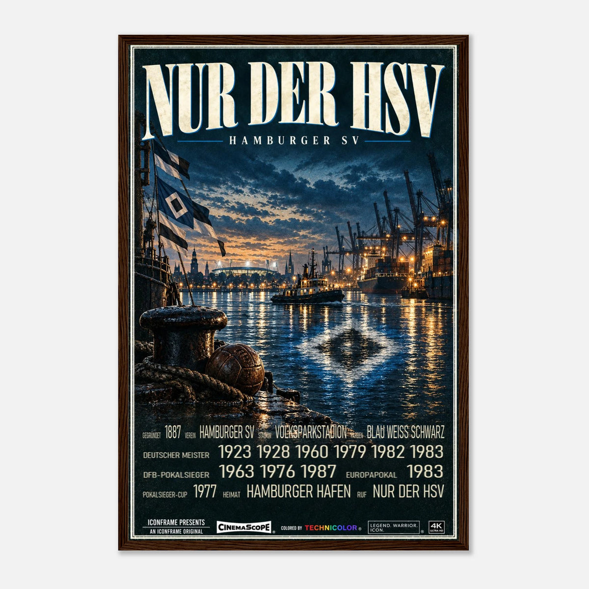 Hamburger SV Poster „Nur der HSV“ – 40 × 60 cm, mit dunkelbraunem Holzrahmen vor hellem Hintergrund