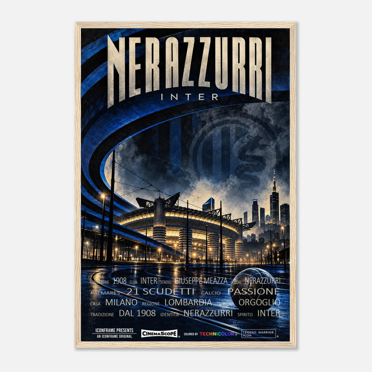 Inter Mailand Poster „Nerazzurri“ – 40 × 60 cm, mit naturfarbenem Holzrahmen vor hellem Hintergrund