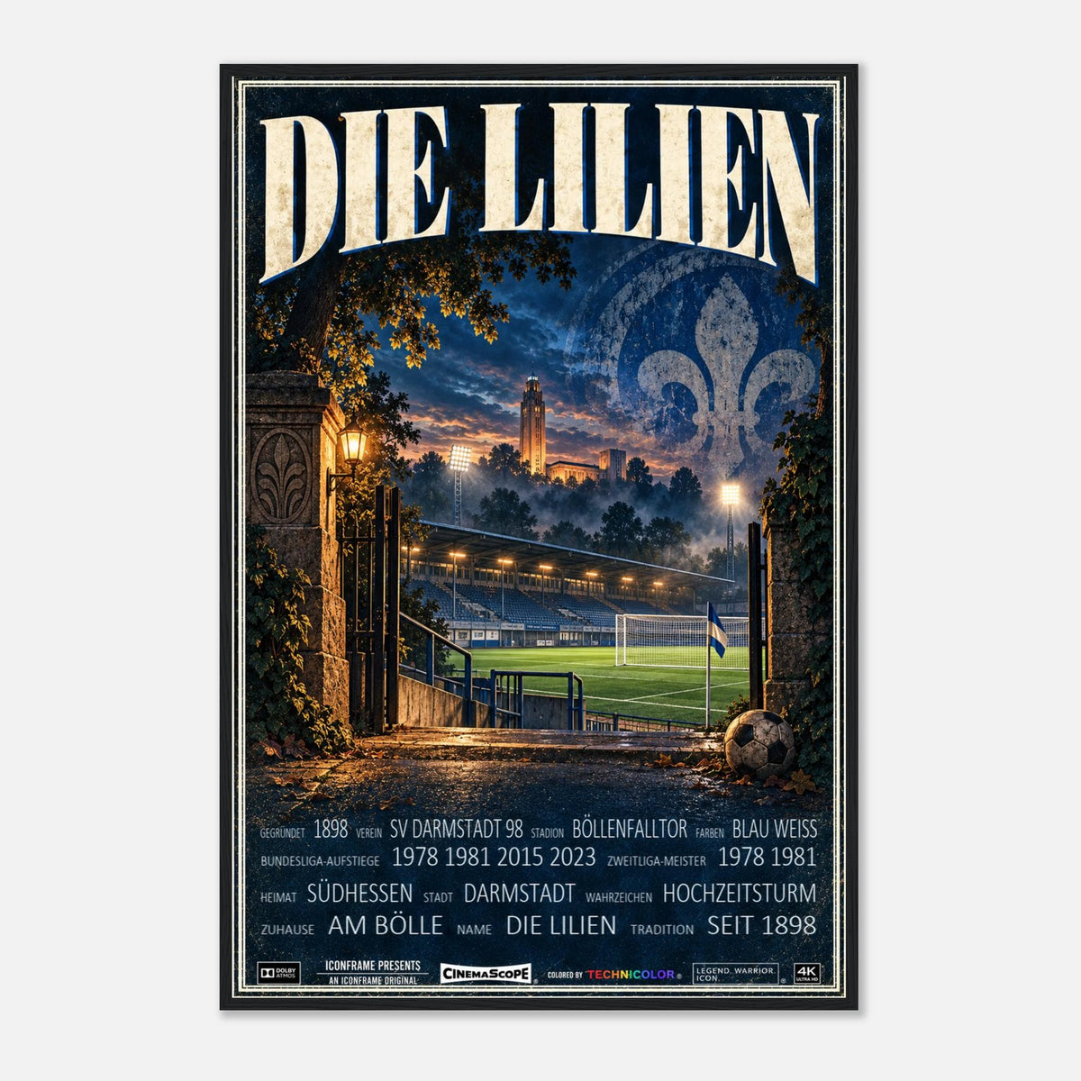 Darmstadt 98 Poster „Die Lilien“ – 60 × 90 cm, mit schwarzem Holzrahmen vor hellem Hintergrund